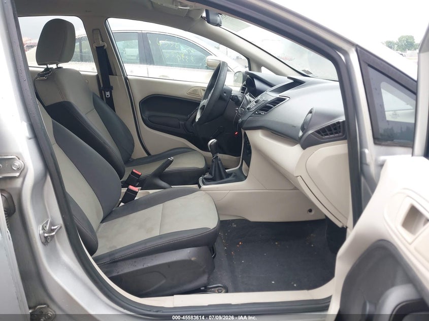 2012 Ford Fiesta VIN 3FADP4AJ8CM170092 IAAI salvage auction — LEFT & RIGHT, Salvage Title, sold $300 on 2026-07-19 (photo 5)