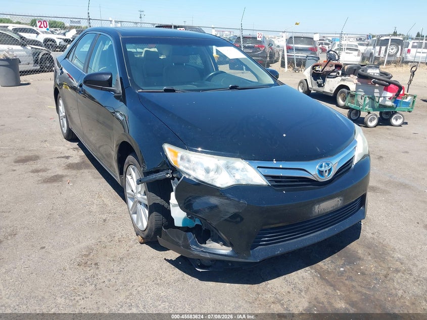 2013 Toyota Camry VIN 4T1BD1FK2DU069004 IAAI salvage auction — RIGHT FRONT, Salvage Title, sold $3,550 on 2026-08-03 (photo 1)