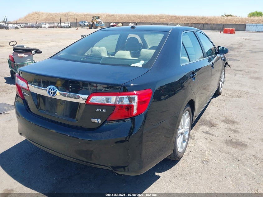 2013 Toyota Camry VIN 4T1BD1FK2DU069004 IAAI salvage auction — RIGHT FRONT, Salvage Title, sold $3,550 on 2026-08-03 (photo 4)