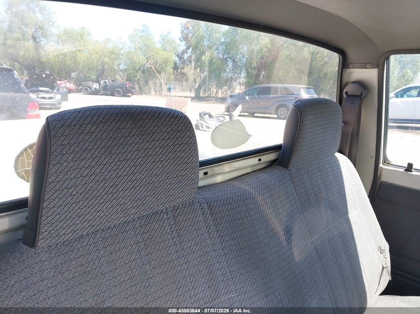 1994 Toyota Pickup VIN JT4RN81A7R5176056 IAAI salvage auction — NORMAL WEAR, Clear - Dealer Only (California), sold $2,300 on 2026-07-21 (photo 8)