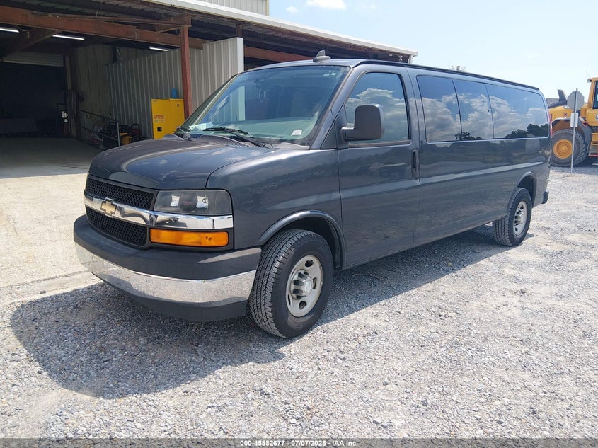 2017 Chevrolet Express 3500 VIN 1GAZGPFF4H1273920 IAAI salvage auction — NORMAL WEAR, Sf97 (Mississippi), sold $18,100 on 2026-09-09 (photo 2)
