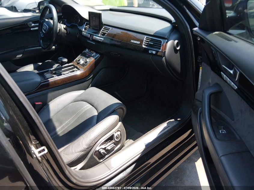 2017 Audi A8 VIN WAU44AFD2HN020512 IAAI salvage auction — SIDE, Salvage Title, sold $6,400 on 2026-10-07 (photo 5)