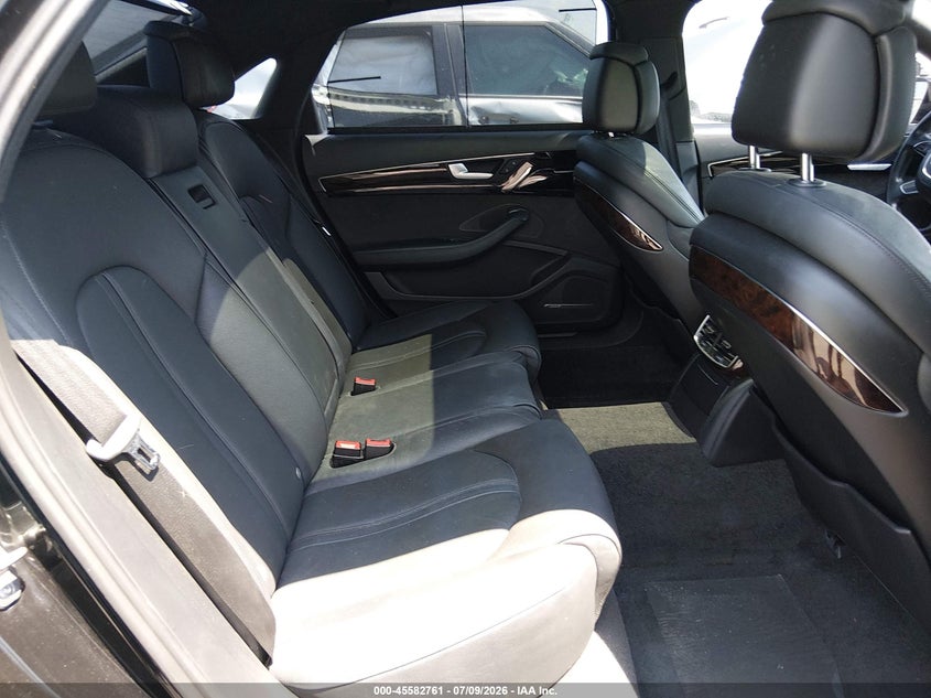 2017 Audi A8 VIN WAU44AFD2HN020512 IAAI salvage auction — SIDE, Salvage Title, sold $6,400 on 2026-10-07 (photo 8)