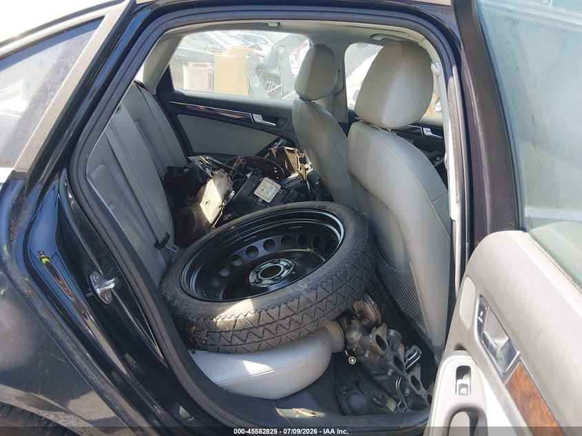2013 Audi A4 VIN WAUFFAFL1DN047849 IAAI salvage auction — NORMAL WEAR, Clear (South Carolina), sold $250 on 2026-07-28 (photo 8)
