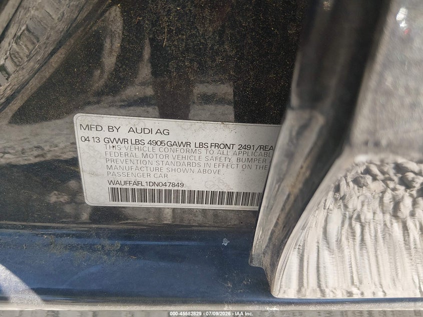 2013 Audi A4 VIN WAUFFAFL1DN047849 IAAI salvage auction — NORMAL WEAR, Clear (South Carolina), sold $250 on 2026-07-28 (photo 9)