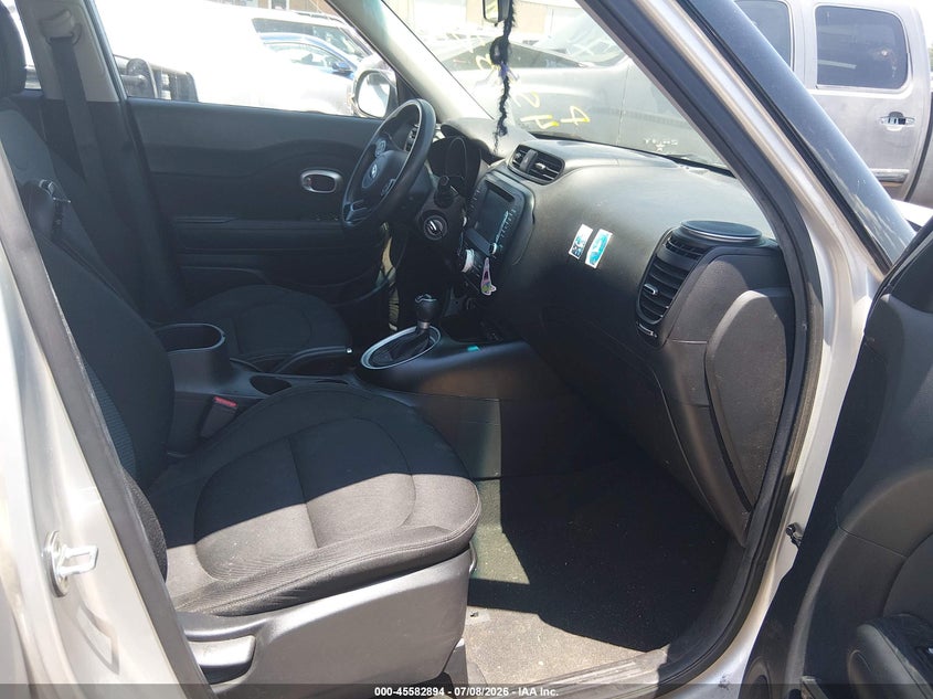2018 Kia Soul VIN KNDJP3A51J7542731 IAAI salvage auction — NORMAL WEAR, Clear - Public Restricted (Oklahoma), sold $1,400 on 2026-07-29 (photo 5)