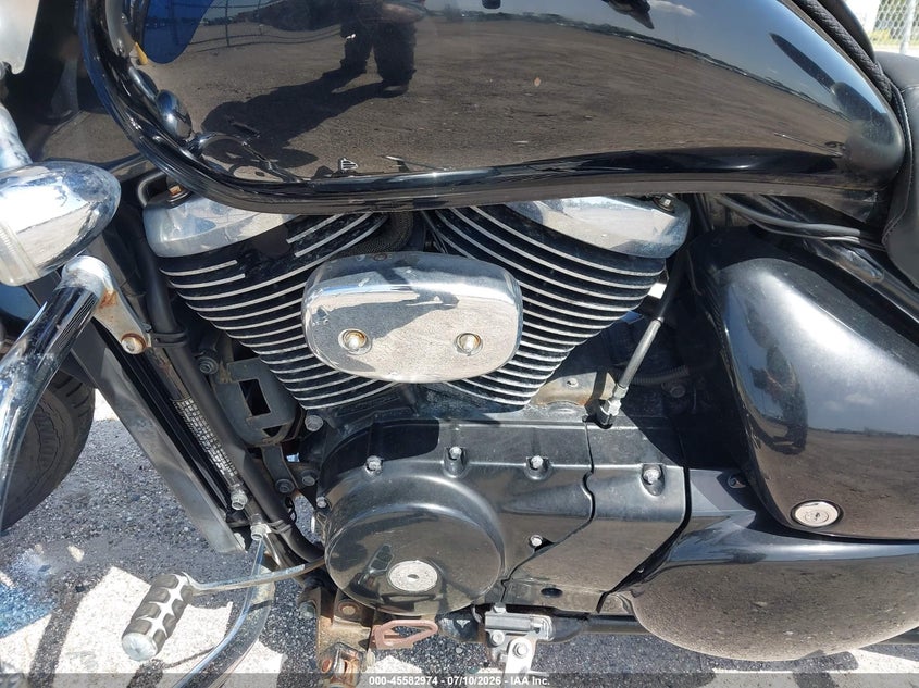 2005 Suzuki M50 VIN JS1VS56A552104146 IAAI salvage auction — NORMAL WEAR, Clear (Florida), sold $75 on 2026-07-16 (photo 9)