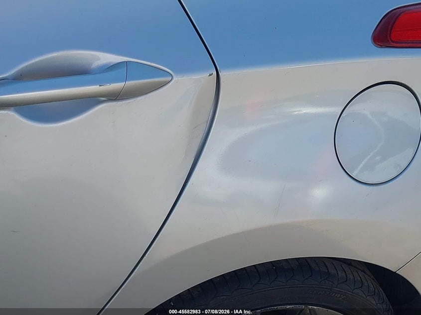 2017 Hyundai Elantra VIN KMHD35LH2HU370860 IAAI salvage auction — NORMAL WEAR, Clear-Dealer Only (Arizona), sold $1,950 on 2026-07-16 (photo 6)