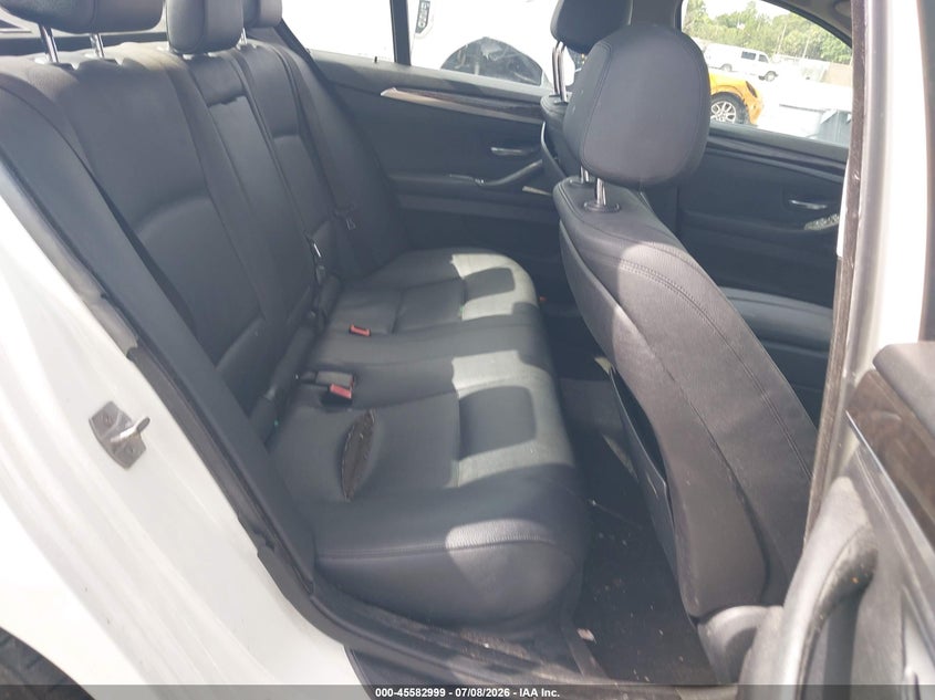 2016 BMW 5 series VIN WBA5A5C56GG348097 IAAI salvage auction — NORMAL WEAR, Clear (Florida), sold $575 on 2026-07-30 (photo 8)