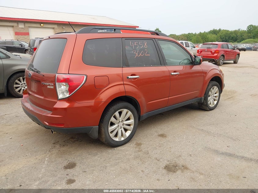 2011 Subaru Forester VIN JF2SHADC0BH750550 IAAI salvage auction — NORMAL WEAR, Original (Maine), sold $275 on 2026-07-30 (photo 4)