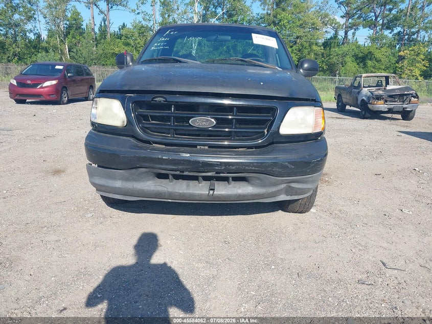 2002 Ford F-150 VIN 1FTRF07282KE21839 IAAI salvage auction — NORMAL WEAR, Clear (Florida), sold $925 on 2026-07-23 (photo 6)