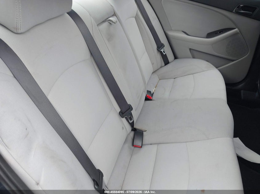 2015 Kia Optima VIN KNAGM4A70F5588772 IAAI salvage auction — REAR END, Mv-907A (New York), sold $500 on 2026-07-28 (photo 8)