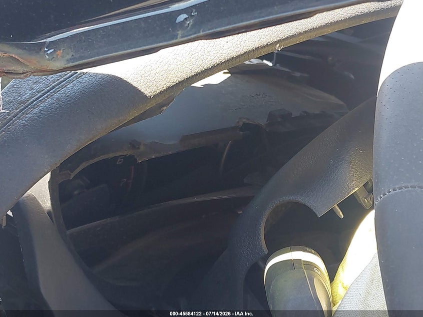 2018 Kia Stinger VIN KNAE55LC9J6019829 IAAI salvage auction — BIO HAZARD, Salvage Title, sold $550 on 2026-07-23 (photo 7)