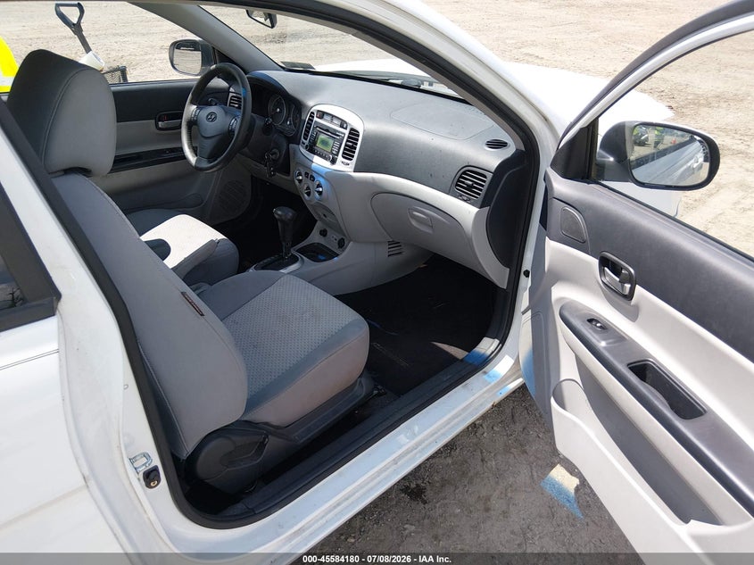 2011 Hyundai Accent VIN KMHCN3AC6BU199233 IAAI salvage auction — NORMAL WEAR, Clear (Pennsylvania), sold $300 on 2026-07-28 (photo 5)