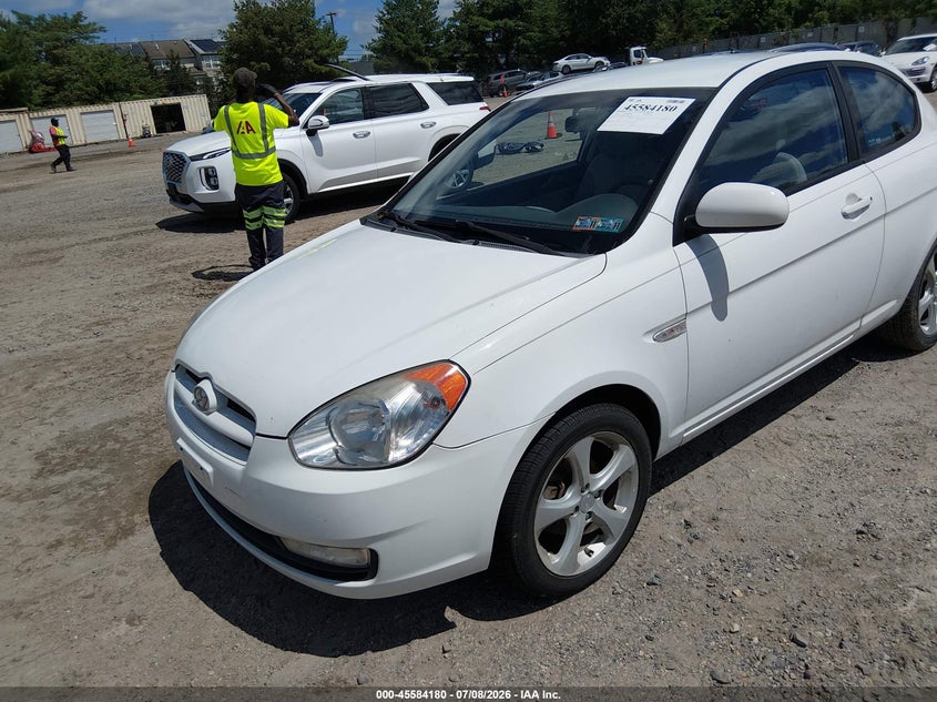 2011 Hyundai Accent VIN KMHCN3AC6BU199233 IAAI salvage auction — NORMAL WEAR, Clear (Pennsylvania), sold $300 on 2026-07-28 (photo 6)