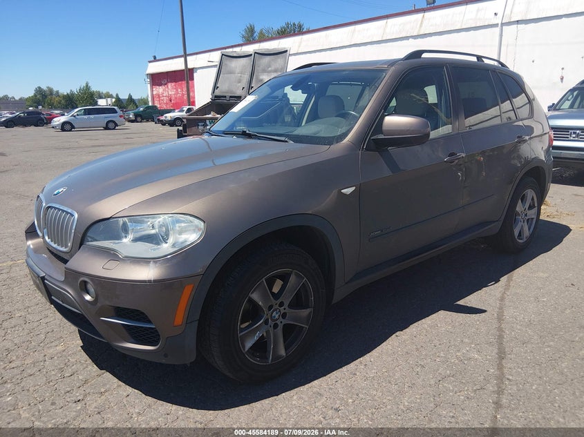 2012 BMW X5 VIN 5UXZW0C55CL674238 IAAI salvage auction — NORMAL WEAR, Clear-Dealer Only (Washington), sold $2,400 on 2026-07-16 (photo 2)