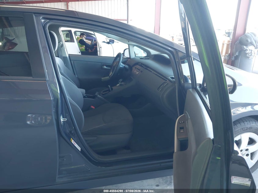 2010 Toyota Prius VIN JTDKN3DUXA1232948 IAAI salvage auction — NORMAL WEAR, Clear - Dealer Only (California), sold $1,100 on 2026-07-21 (photo 5)