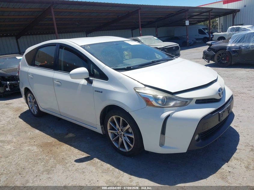 2015 Toyota Prius v VIN JTDZN3EU7FJ037779 IAAI salvage auction — SIDE, Salvage Title, sold $1,600 on 2026-07-30 (photo 1)