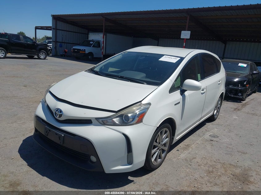 2015 Toyota Prius v VIN JTDZN3EU7FJ037779 IAAI salvage auction — SIDE, Salvage Title, sold $1,600 on 2026-07-30 (photo 6)