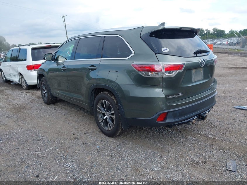 2016 Toyota Highlander VIN 5TDJKRFH3GS324860 IAAI salvage auction — SIDE, Salvage Title, sold $6,500 on 2026-07-31 (photo 3)