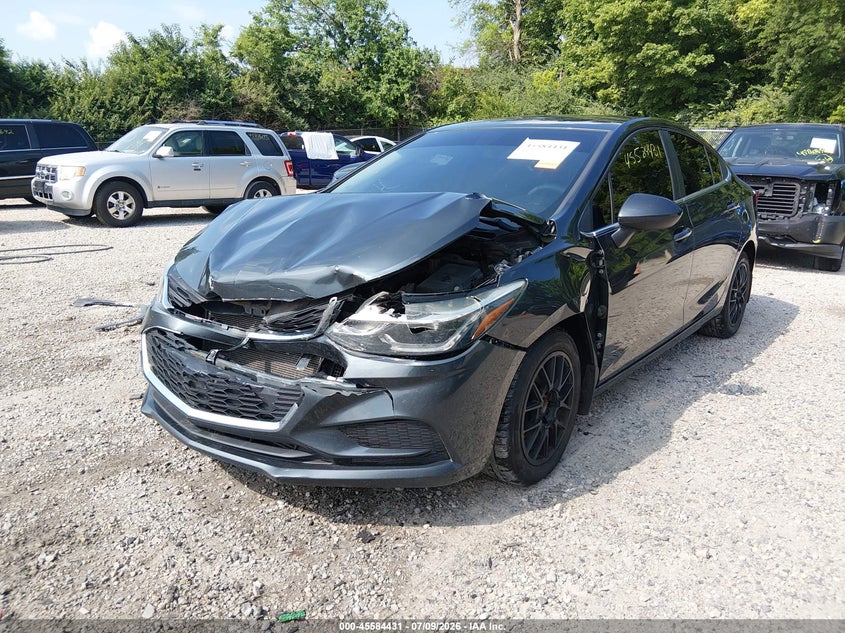 2017 Chevrolet Cruze VIN 1G1BE5SMXH7131651 IAAI salvage auction — FRONT END, Salvage (Ohio), sold $625 on 2026-07-22 (photo 2)