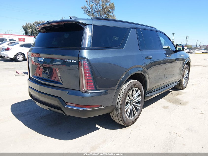2026 Cadillac Escalade VIN 1GYLELKL6TU102577 IAAI salvage auction — NORMAL WEAR, Clear-Dealer Only (Michigan), sold $63,000 on 2026-07-27 (photo 4)