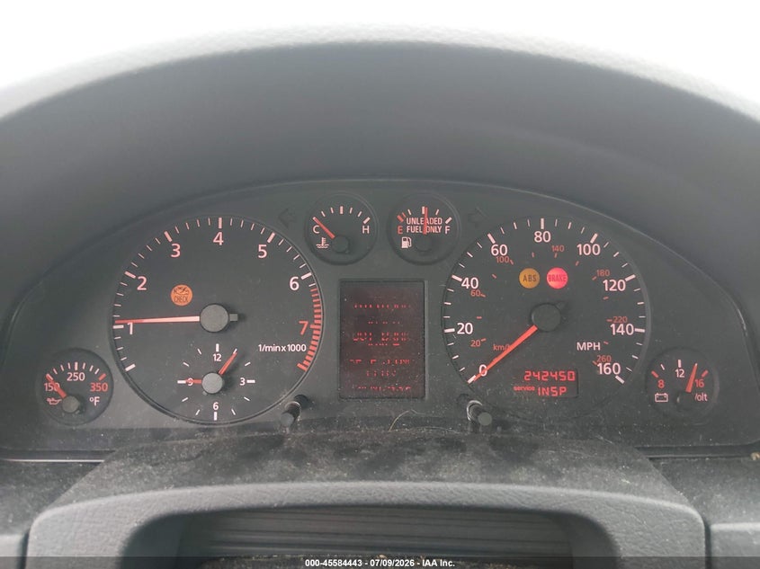 1998 Audi A6 VIN WAUBA24B5WN045361 IAAI salvage auction — NORMAL WEAR, Clear (Delaware), sold $225 on 2026-07-13 (photo 7)
