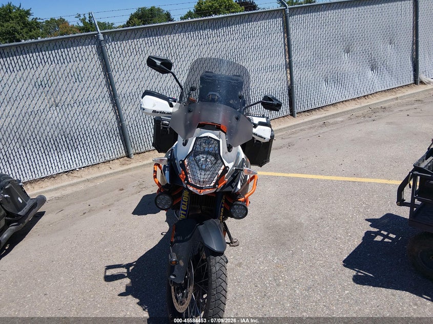 2016 Ktm 1190 VIN VBKV29404GM936686 IAAI salvage auction — NORMAL WEAR, Clear (Montana), sold $4,350 on 2026-07-17 (photo 5)