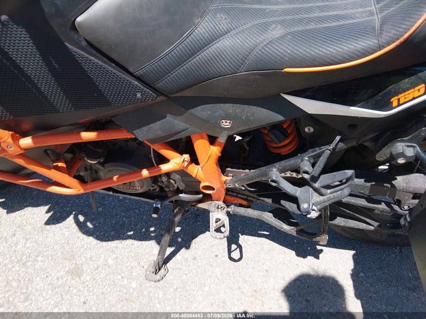 2016 Ktm 1190 VIN VBKV29404GM936686 IAAI salvage auction — NORMAL WEAR, Clear (Montana), sold $4,350 on 2026-07-17 (photo 9)