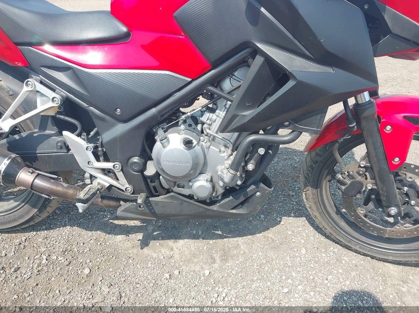 2015 Honda Cb VIN MLHNC5216F5102217 IAAI salvage auction — FRONT END, Salvage (Ohio), sold $150 on 2026-07-29 (photo 8)