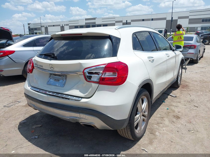 2016 Mercedes-benz Gla-klasse VIN WDCTG4EB9GJ204160 IAAI salvage auction — FRONT & REAR, Salvage (Texas), sold $1,600 on 2026-08-18 (photo 4)