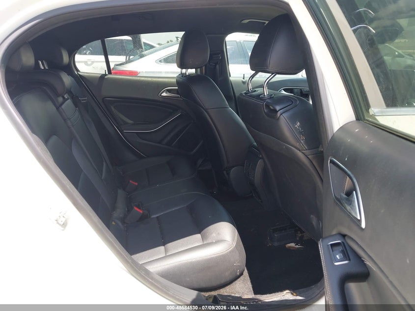 2016 Mercedes-benz Gla-klasse VIN WDCTG4EB9GJ204160 IAAI salvage auction — FRONT & REAR, Salvage (Texas), sold $1,600 on 2026-08-18 (photo 8)
