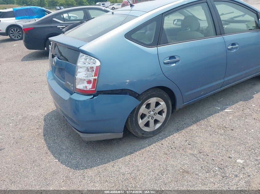 2008 Toyota Prius VIN JTDKB20U487710975 IAAI salvage auction — NORMAL WEAR, Clear (Delaware), sold $275 on 2026-07-27 (photo 6)