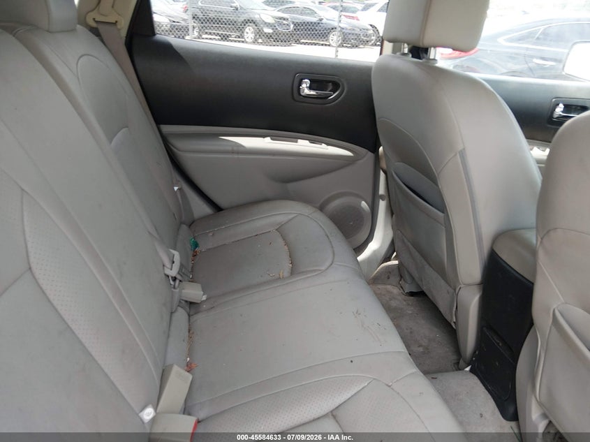 2013 Nissan Rogue VIN JN8AS5MV2DW613035 IAAI salvage auction — NORMAL WEAR, Salvage Title, sold $375 on 2026-07-29 (photo 8)
