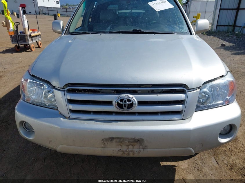 2004 Toyota Highlander VIN JTEEP21A740018209 IAAI salvage auction — NORMAL WEAR, Clear (Washington), sold $25 on 2026-07-28 (photo 6)