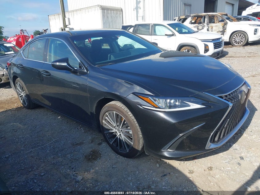 2025 Lexus ES VIN 58ADA1C13SU062422 — IAAI salvage auction photo