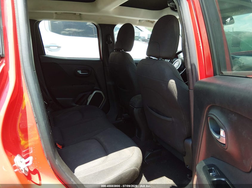 2017 Jeep Renegade VIN ZACCJBBB3HPF56359 IAAI salvage auction — FRONT END, Salvage Title, sold $400 on 2026-08-13 (photo 8)