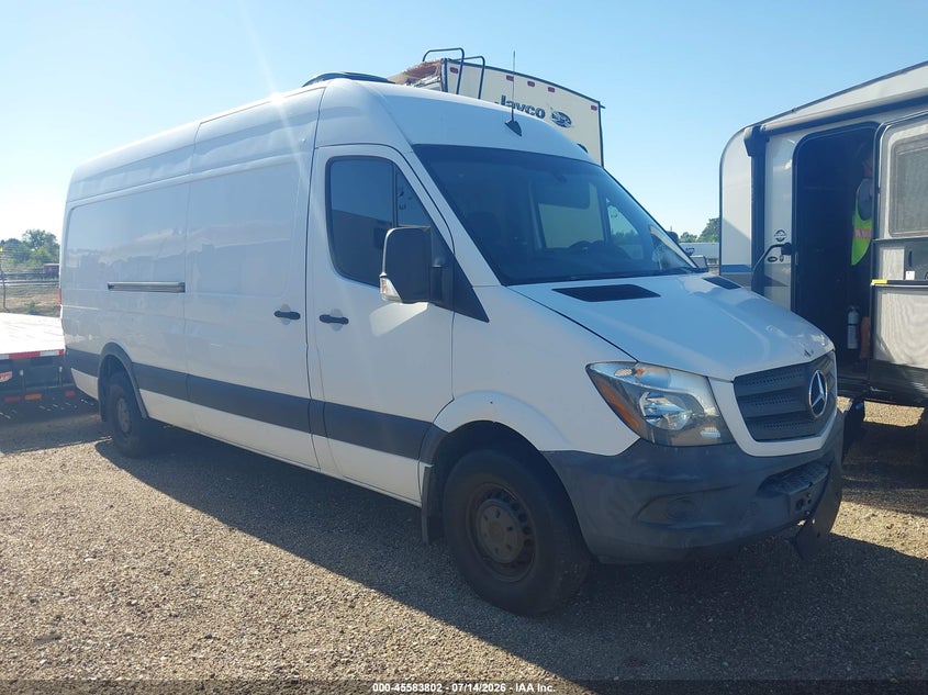 2017 Mercedes-benz Sprinter VIN WD3PE8CD7HP523025 IAAI salvage auction — NORMAL WEAR, Clear (Colorado), sold $1,250 on 2026-07-28 (photo 1)