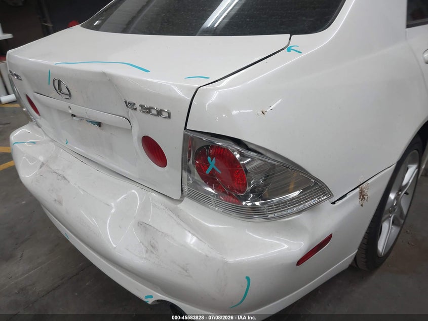 2003 Lexus Is 300 VIN JTHBD192530074038 IAAI salvage auction — REAR END, Salvage (Arizona), sold $2,600 on 2026-07-28 (photo 6)