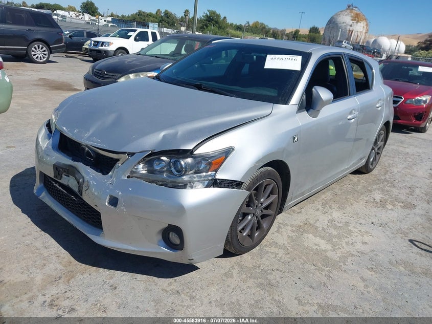 2013 Lexus Ct VIN JTHKD5BHXD2170372 IAAI salvage auction — NORMAL WEAR, Salvage Title, sold $2,500 on 2026-07-16 (photo 2)
