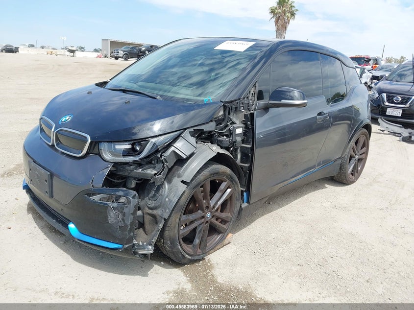 2019 BMW I3 VIN WBY8P8C56K7E15145 IAAI salvage auction — LEFT FRONT, Salvage Title, sold $4,700 on 2026-07-29 (photo 2)