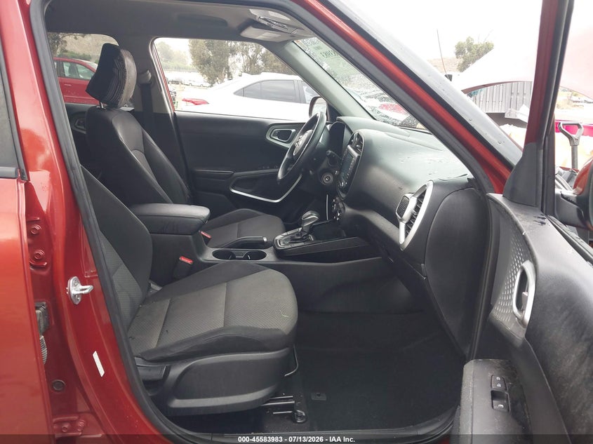 2020 Kia Soul VIN KNDJ23AU4L7052096 IAAI salvage auction — REAR END, Salvage Title, sold $2,600 on 2026-07-28 (photo 5)