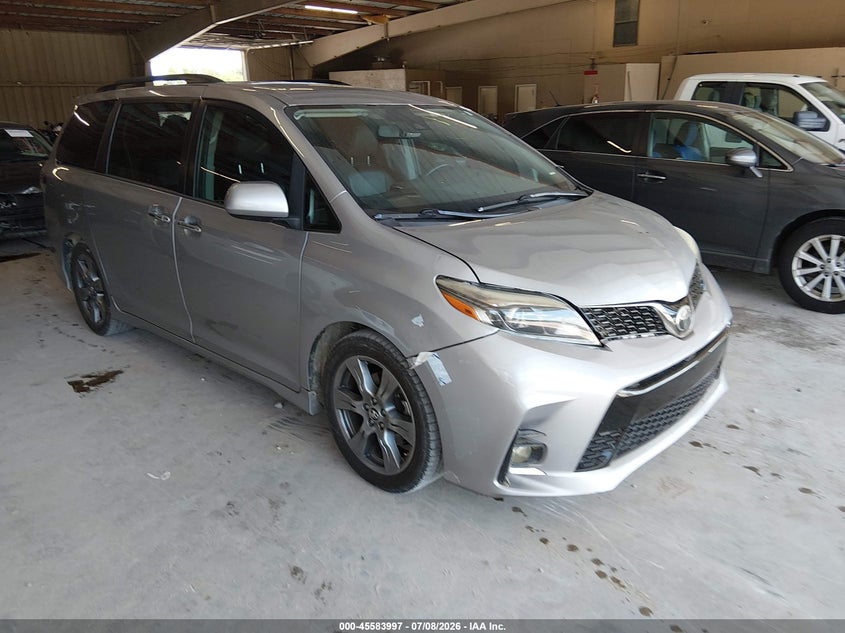 2018 Toyota Sienna VIN 5TDXZ3DC1JS920602 IAAI salvage auction — MECHANICAL, Clear (Tennessee), sold $2,250 on 2026-07-13 (photo 1)