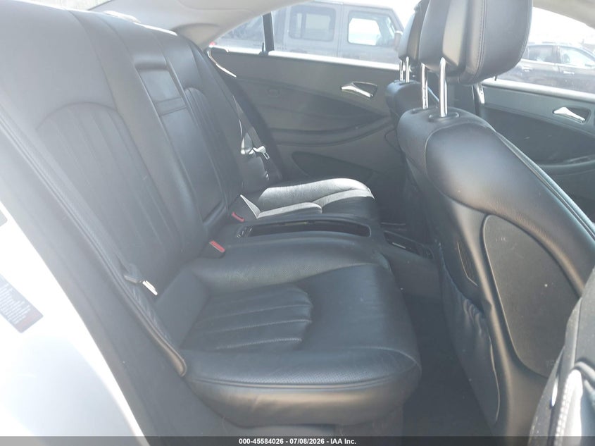 2008 Mercedes-benz Cls-class VIN WDDDJ72X68A116395 IAAI salvage auction — FRONT END, Salvage (California), sold $25 on 2026-07-29 (photo 8)