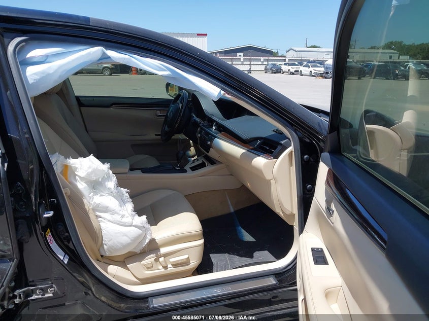 2015 Lexus ES VIN JTHBK1GG6F2199613 IAAI salvage auction — NORMAL WEAR, Original (Texas), sold $3,850 on 2026-07-28 (photo 5)