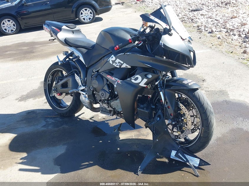 2009 Honda Cbr600 VIN JH2PC40009K201533 IAAI salvage auction — LEFT & RIGHT, Salvage (Idaho), sold $975 on 2026-07-30 (photo 1)