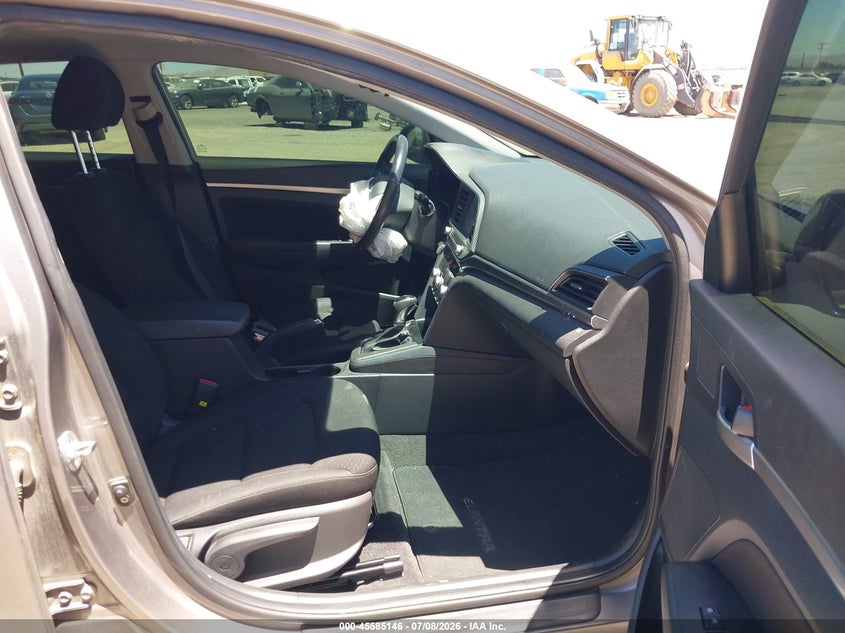 2020 Hyundai Elantra VIN KMHD84LF3LU905651 IAAI salvage auction — FRONT END, Salvage Title, sold $1,950 on 2026-07-15 (photo 5)