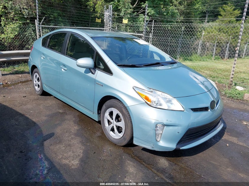 2014 Toyota Prius VIN JTDKN3DUXE1773861 IAAI salvage auction — NORMAL WEAR, Clear (North Carolina), sold $900 on 2026-07-30 (photo 1)
