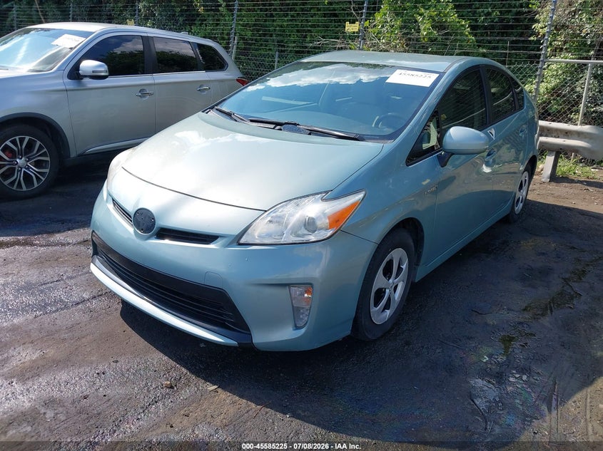 2014 Toyota Prius VIN JTDKN3DUXE1773861 IAAI salvage auction — NORMAL WEAR, Clear (North Carolina), sold $900 on 2026-07-30 (photo 2)
