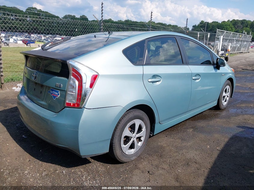 2014 Toyota Prius VIN JTDKN3DUXE1773861 IAAI salvage auction — NORMAL WEAR, Clear (North Carolina), sold $900 on 2026-07-30 (photo 4)